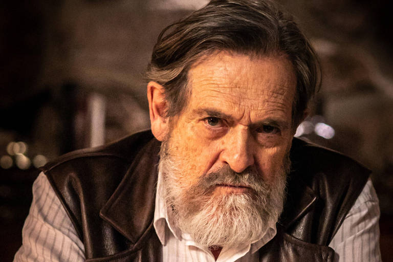 Coronel Tertúlio (José de Abreu)