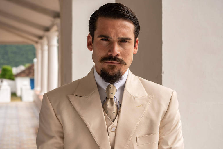 Nicolas Prattes como Mirinho em 'A Nobreza do Amor'